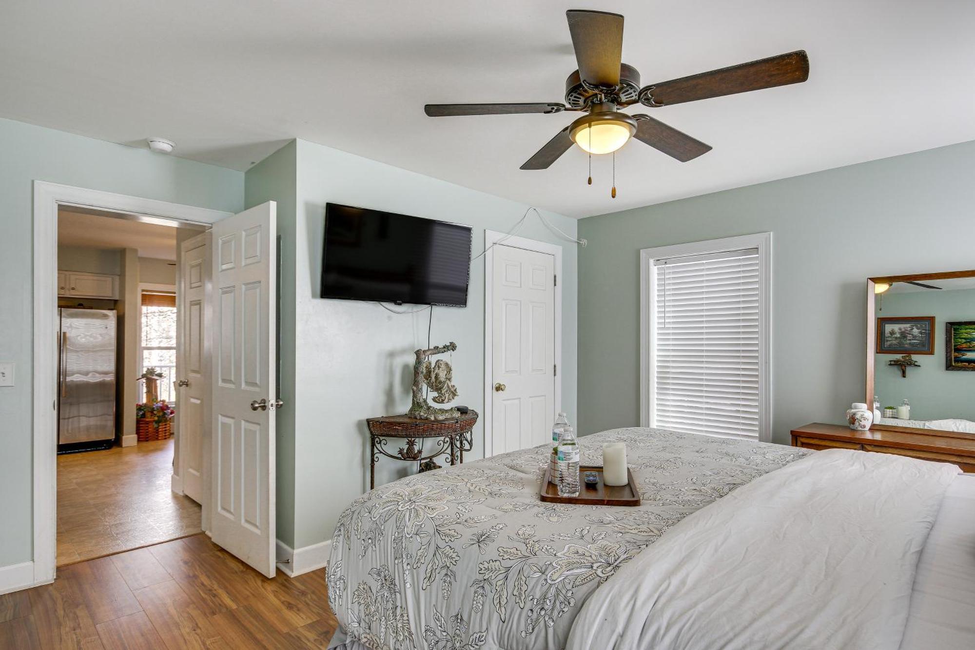 Lake Murray Shores Pet-Friendly Lakehouse View Tower And Fire Pit! מראה חיצוני תמונה