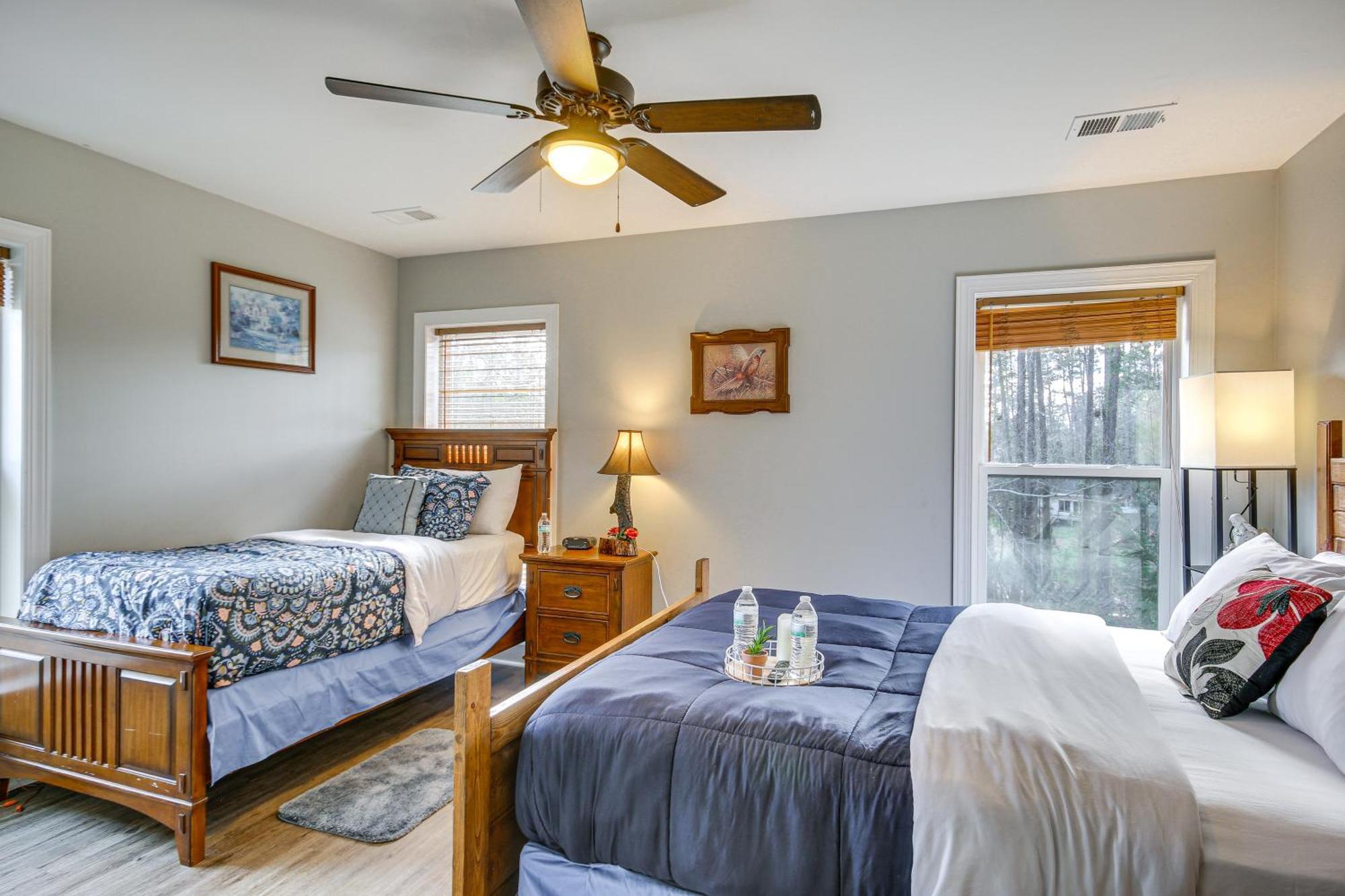 Lake Murray Shores Pet-Friendly Lakehouse View Tower And Fire Pit! מראה חיצוני תמונה