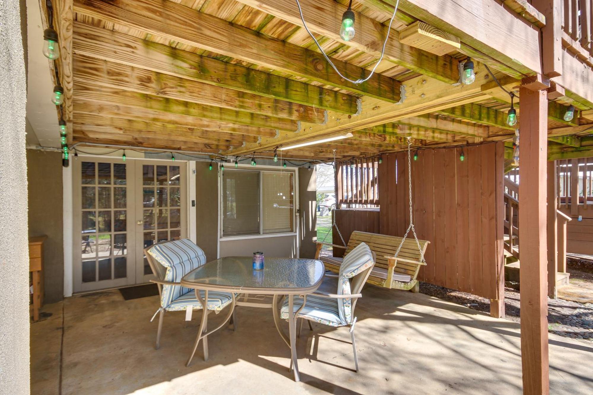 Lake Murray Shores Pet-Friendly Lakehouse View Tower And Fire Pit! מראה חיצוני תמונה