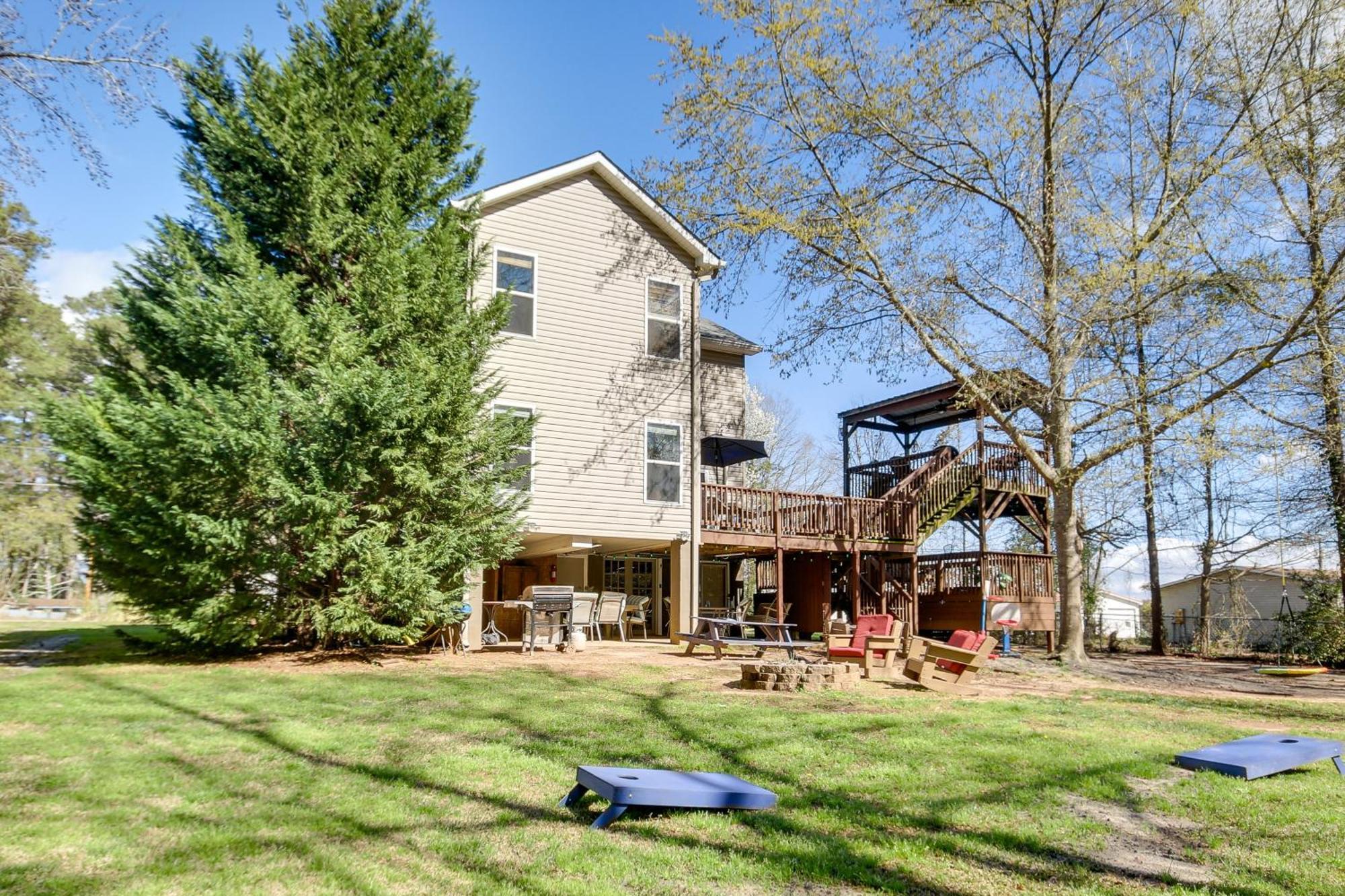 Lake Murray Shores Pet-Friendly Lakehouse View Tower And Fire Pit! מראה חיצוני תמונה